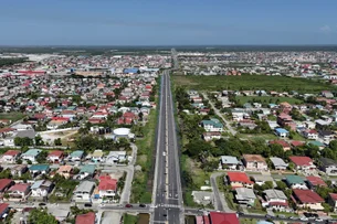 Guiana dá R$ 2.590 para todos os cidadãos para 'dividir a riqueza' do petróleo