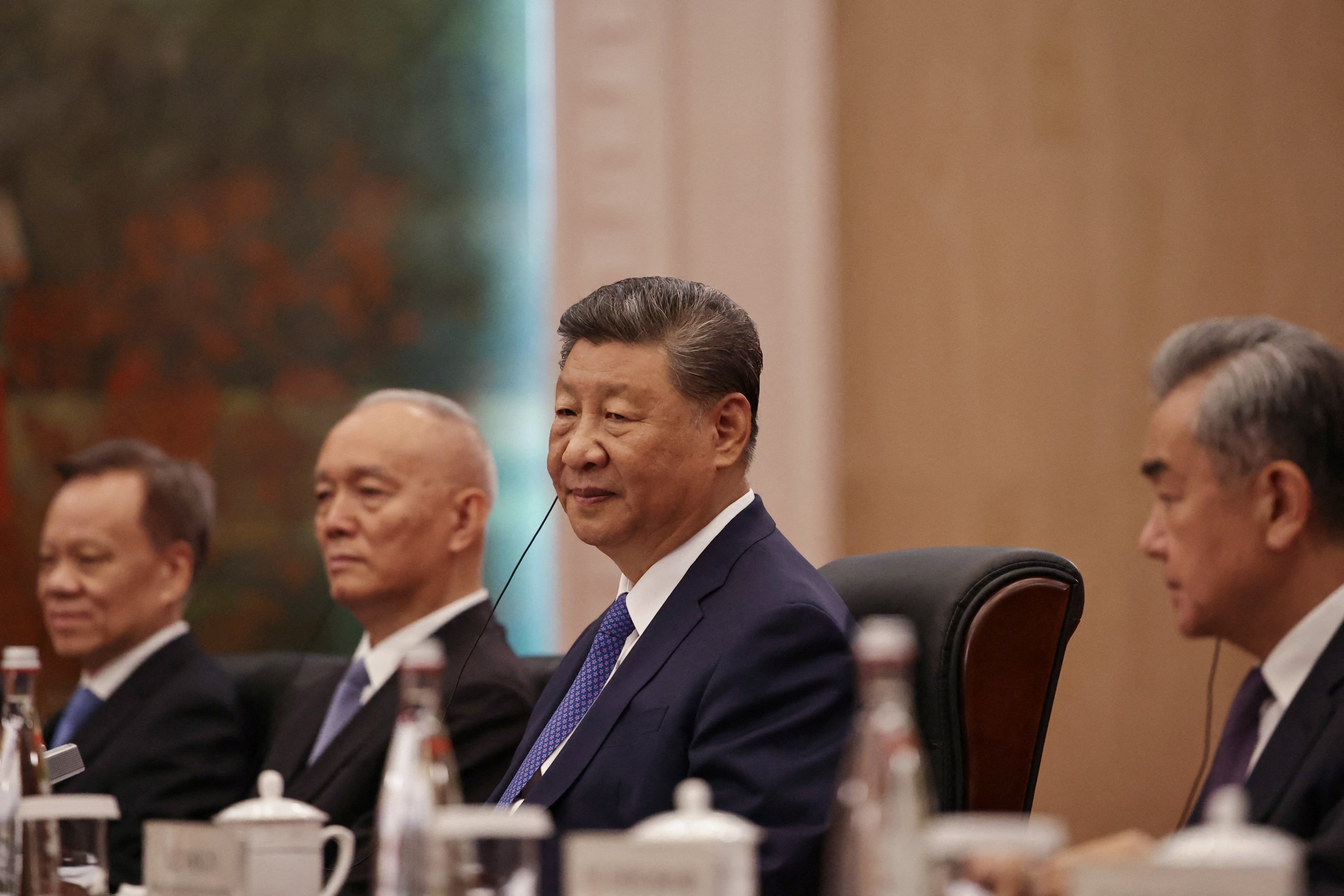 China volta a anunciar sanções contra redes sociais por conteúdos 'indesejáveis'