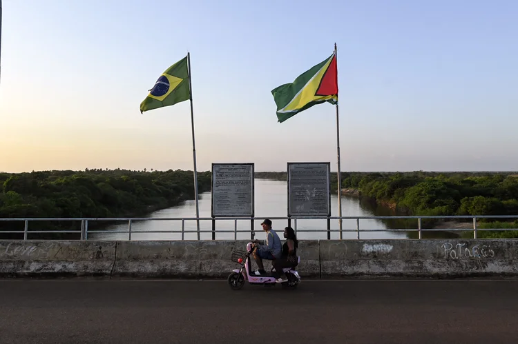 Petróleo na Guiana: empresa ExxonMobil, que atua com petróleo no país, deve se envolver em projeto de gás (Joaquin Sarmiento/AFP)