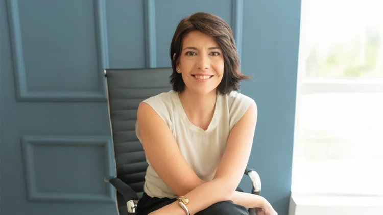 Camila Ribeiro, Diretora de Comunicação e Marca da TIM Brasil: "Tecnologia TIM Vibe transforma música em vibração e democratiza a experiência dos shows para pessoas com deficiência auditiva." (Divulgação)