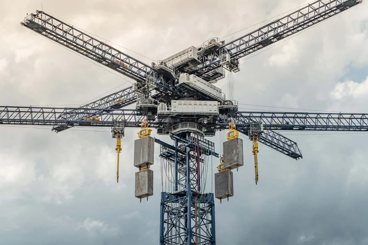 Baterias gravitacionais: solução eficiente e limpa para armazenar energia de fontes renováveis. (Energy Vault/Divulgação)