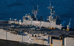 EUA suspende operação naval no Caribe após risco de furacão