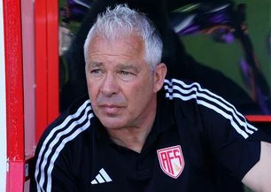 Imagem referente à matéria: Jorge Costa, campeão da Champions League com Mourinho, morre aos 53 anos