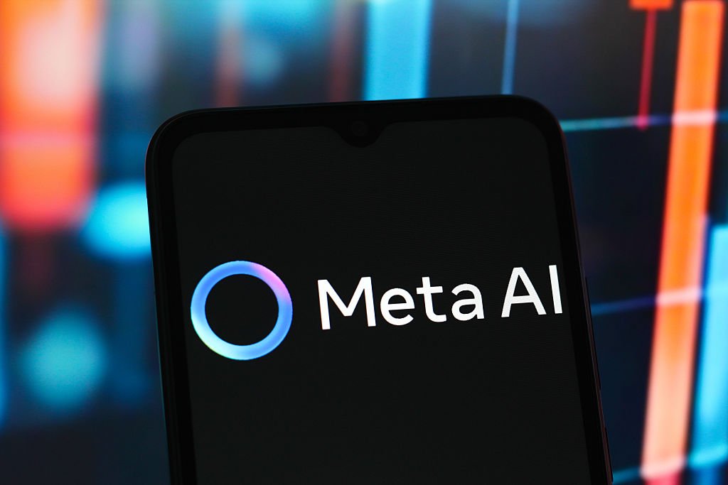 Imagem referente à notícia: Homem morre após acreditar em convite romântico feito por chatbot da Meta