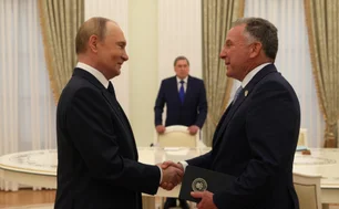 Imagem referente à matéria: Enviado de Trump se reúne com Putin em Moscou; veja os detalhes da conversa