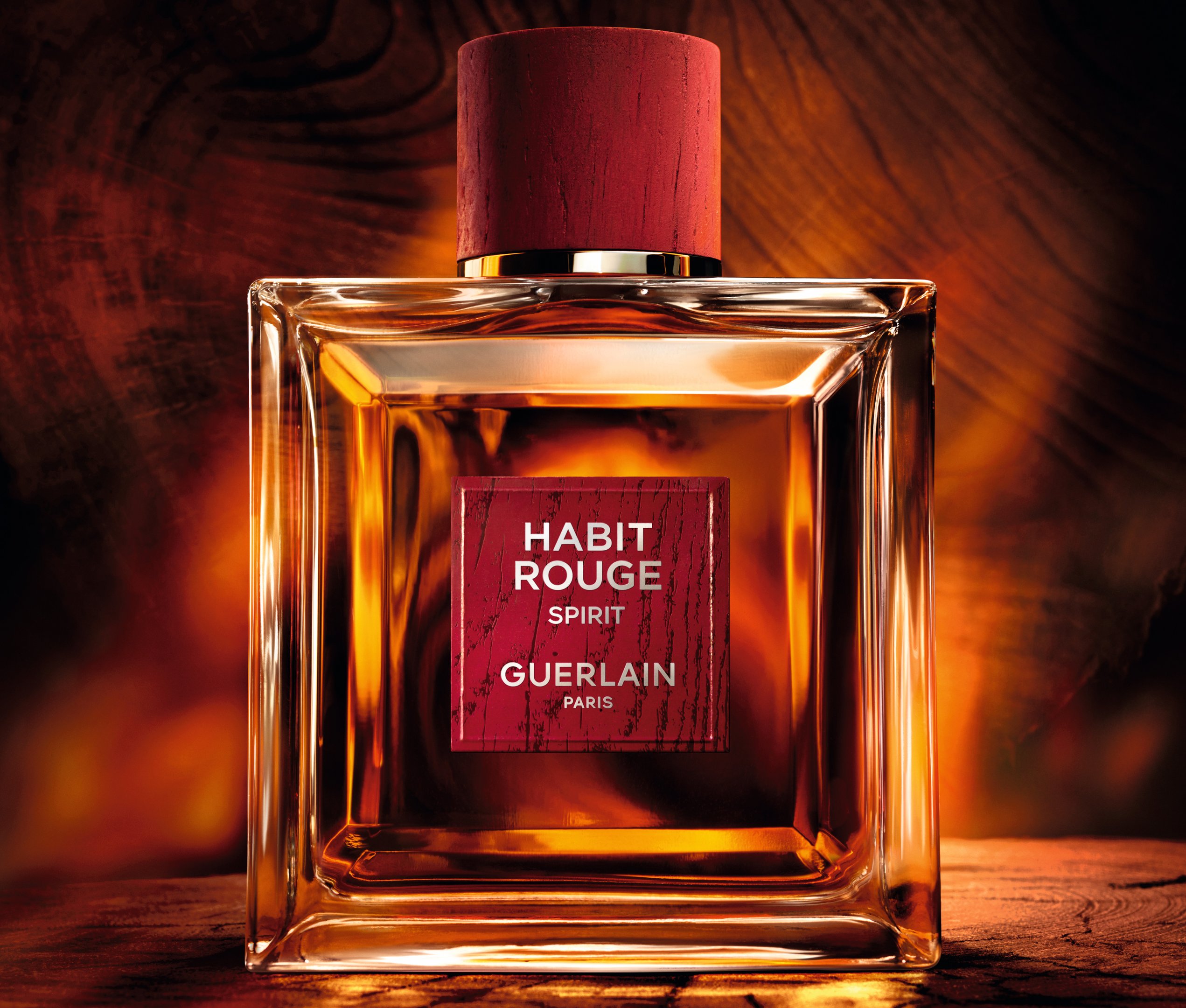 A exclusiva fragrância de um perfume que passa semanas envelhecendo em barricas de conhaque