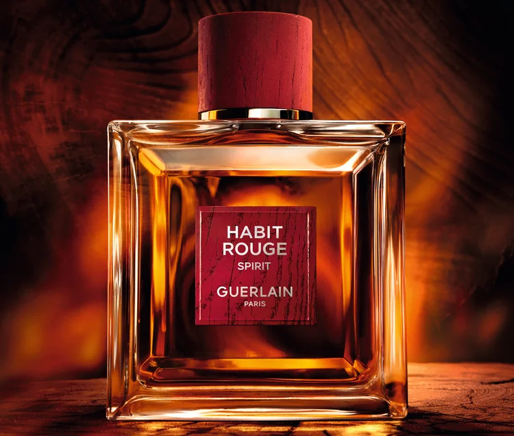 Habit Rouge Spirit Hennessy: edição comemorativa da fragrância.  (Divulgação/Divulgação)