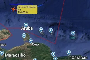 Aviões de vigilância americanos são vistos em missão perto do litoral da Venezuela
