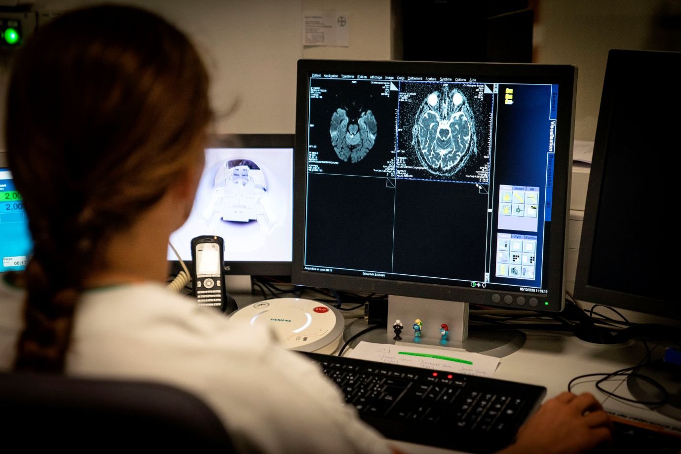 IA cria novas moléculas e abre caminho para terapias-alvo que podem mudar a medicina