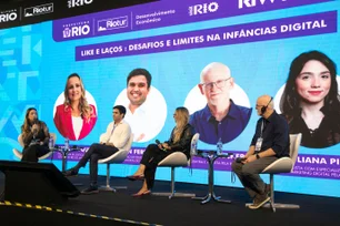 Imagem referente à matéria: Após vídeo de Felca, especialistas defendem regulação de redes e limites de telas para crianças
