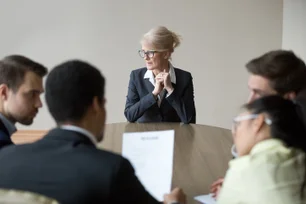Imagem referente à matéria: Ageless: o que dizer, o que não dizer e como criar uma cultura antietarista