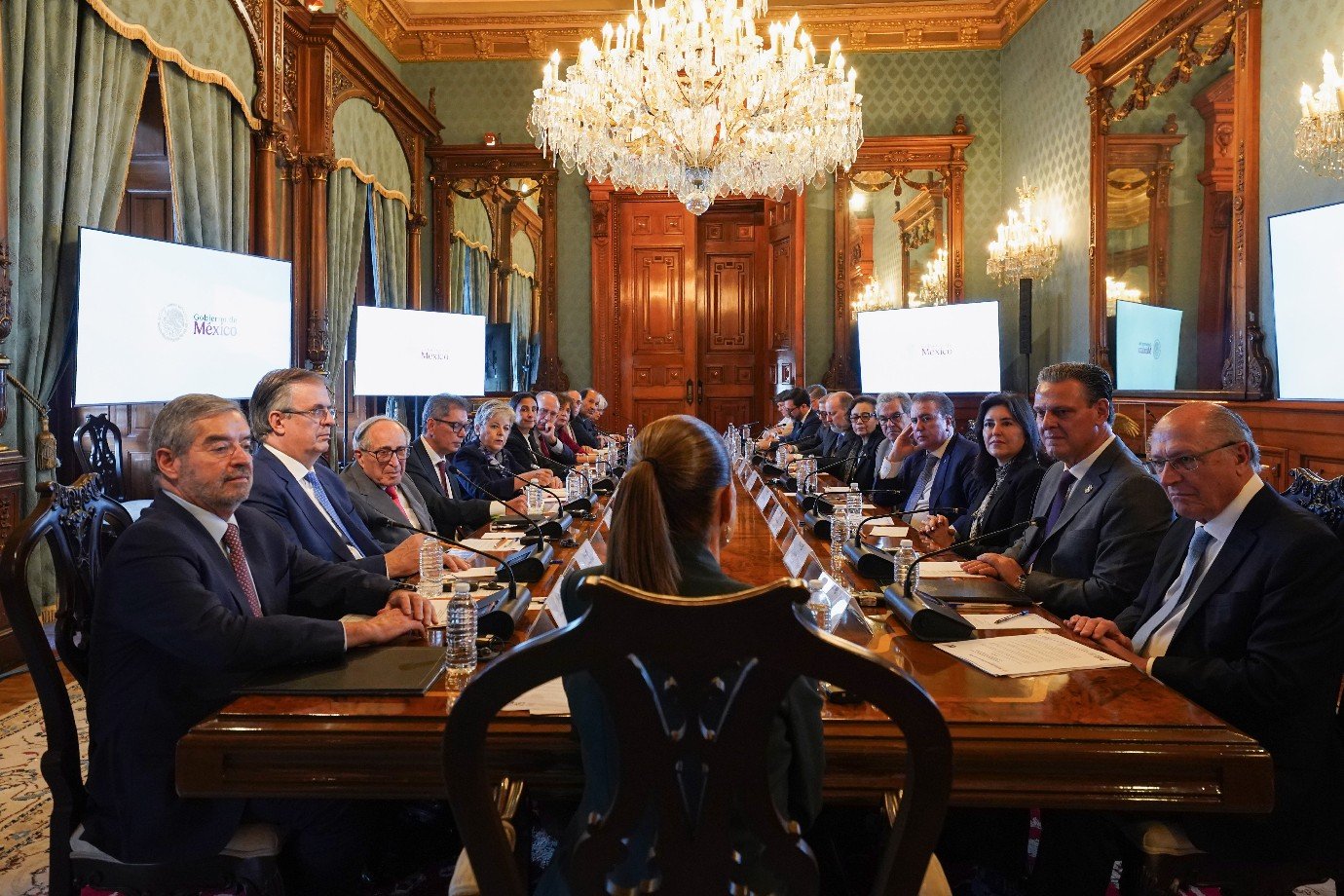 Brasileiros poderão voltar a usar visto eletrônico para ir ao México, diz Alckmin