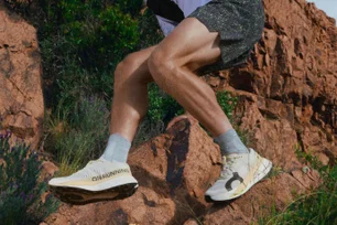 Imagem referente à matéria: On bate de frente com a Nike e supera expectativas no 2º trimestre