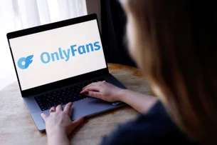 OnlyFans paga US$ 701 milhões em dividendos ao dono; empresa tem apenas 46 funcionários