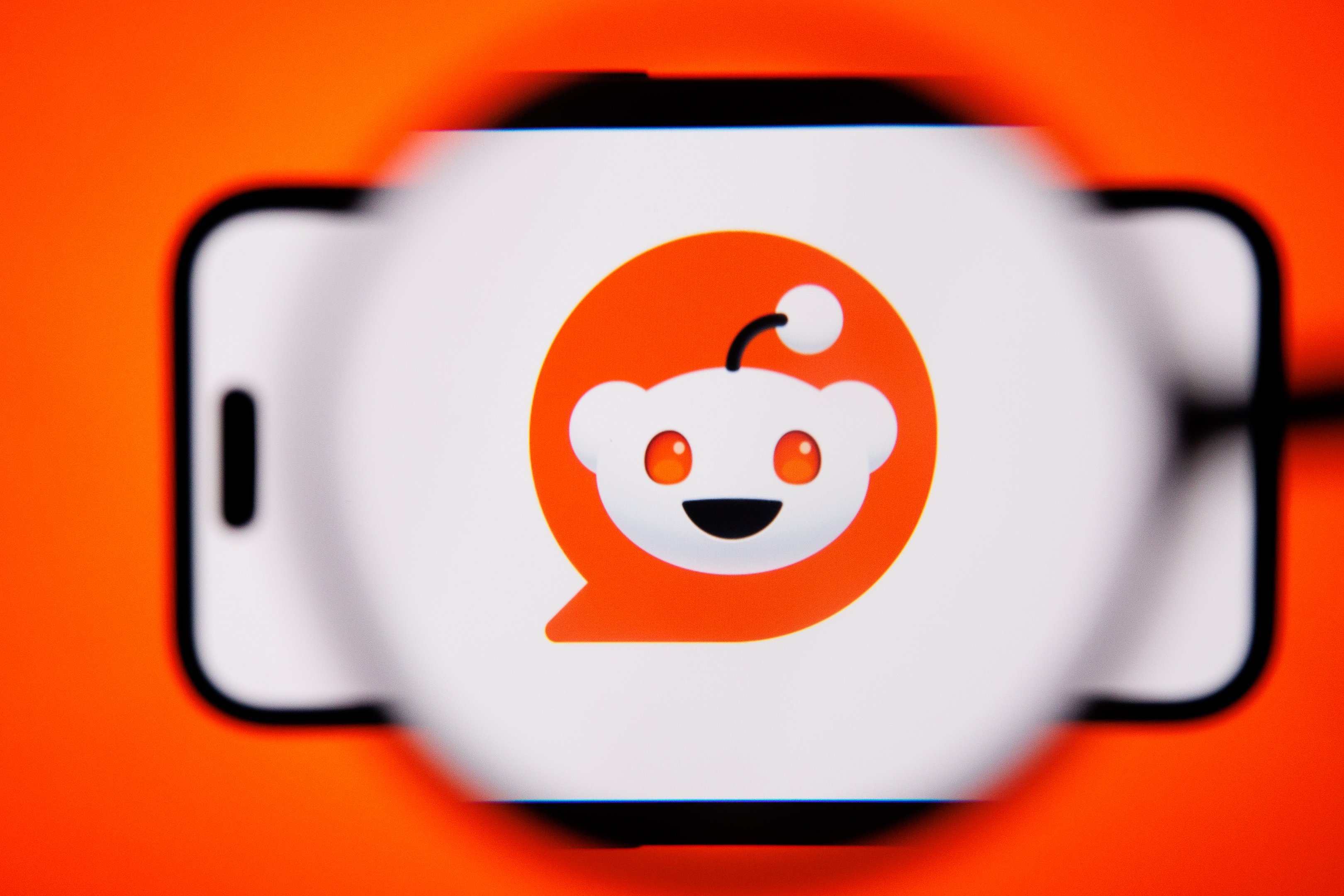 Reddit quer ser 'mais brasileiro' e ao estilo Orkut, mas com IA e Wall Street na bagagem