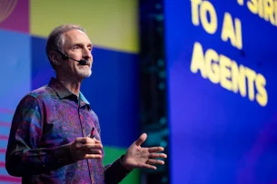 Tom Gruber, criador da Siri: 'Usar IA só para cortar custos é um desperdício'