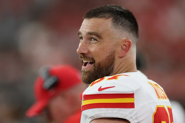 Travis Kelce: além de jogador, podcaster, ator e empresário (Christian Petersen / Equipe/Getty Images)