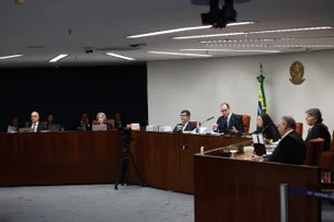 Discurso de Moraes, acusação da PGR e defesas: o que aconteceu no 1ª dia de julgamento de Bolsonaro