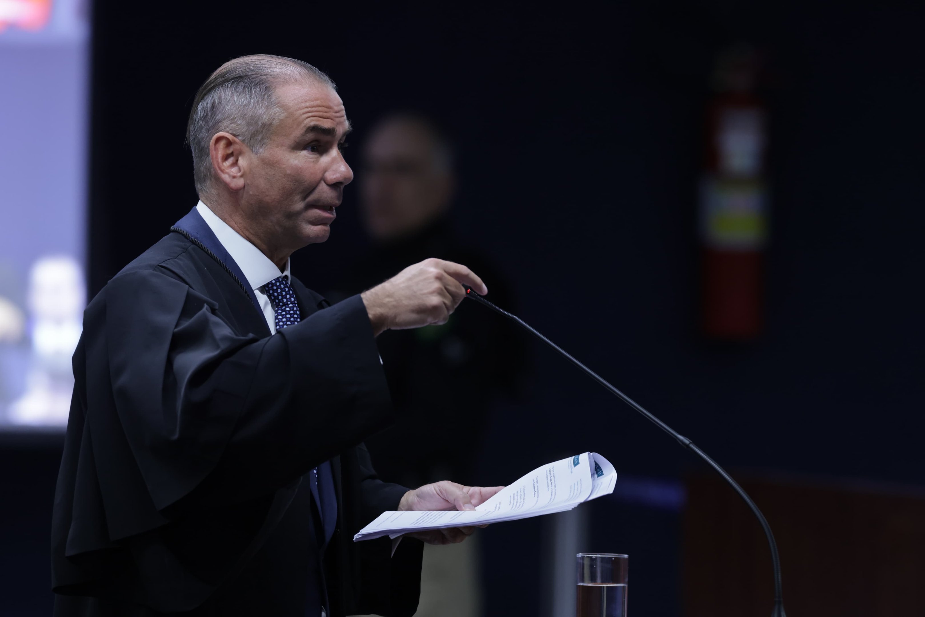 Defesa de Braga Netto pede anulação de delação de Cid e diz que não há provas contra general