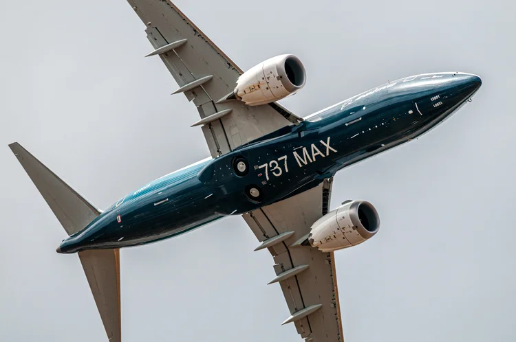 Boeing 737-7 MAX em exibição no Farnborough International Airshow em julho de 2018
 (Wirestock/Getty Images)
