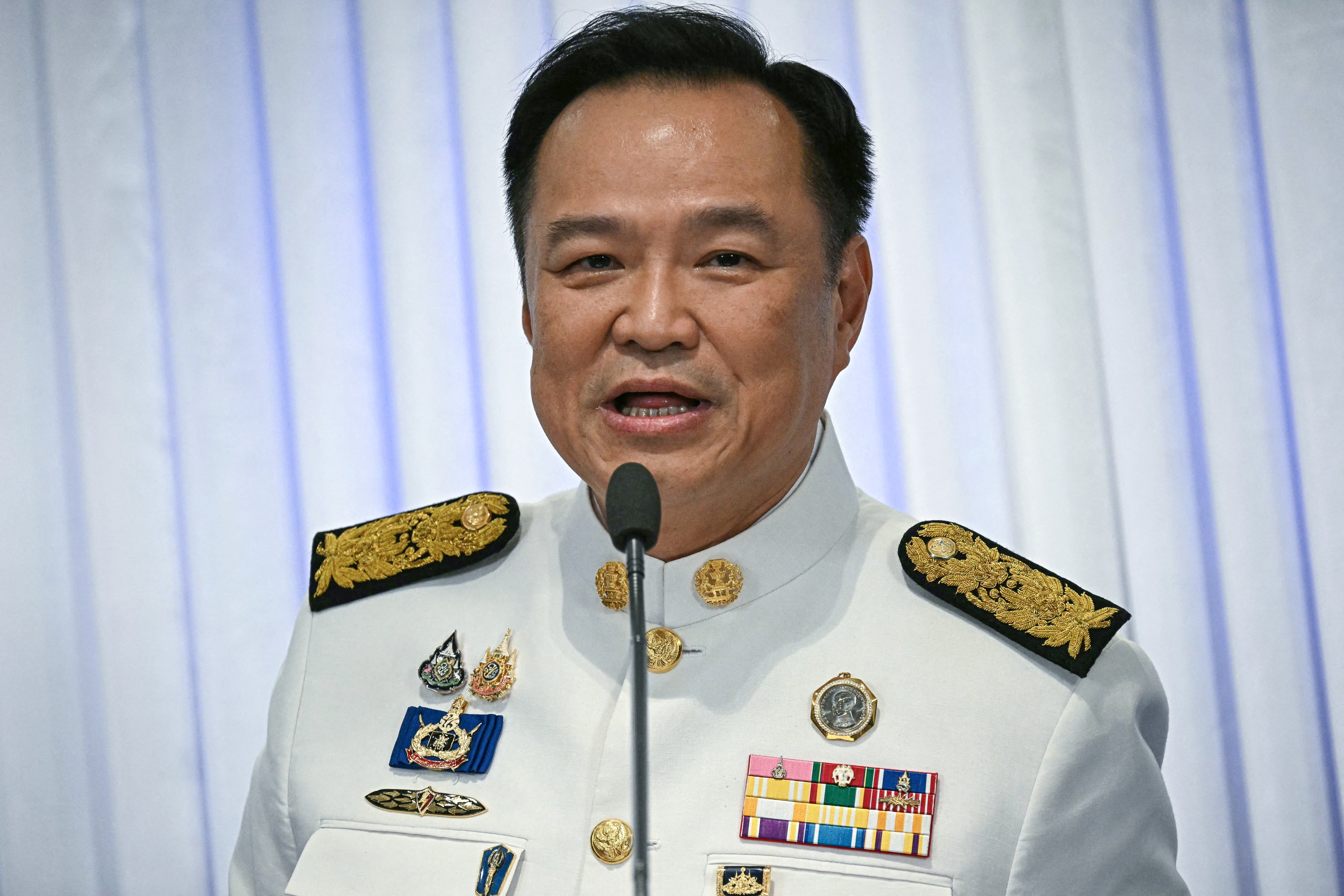 Tailândia dissolve Parlamento em meio a conflito com o Camboja