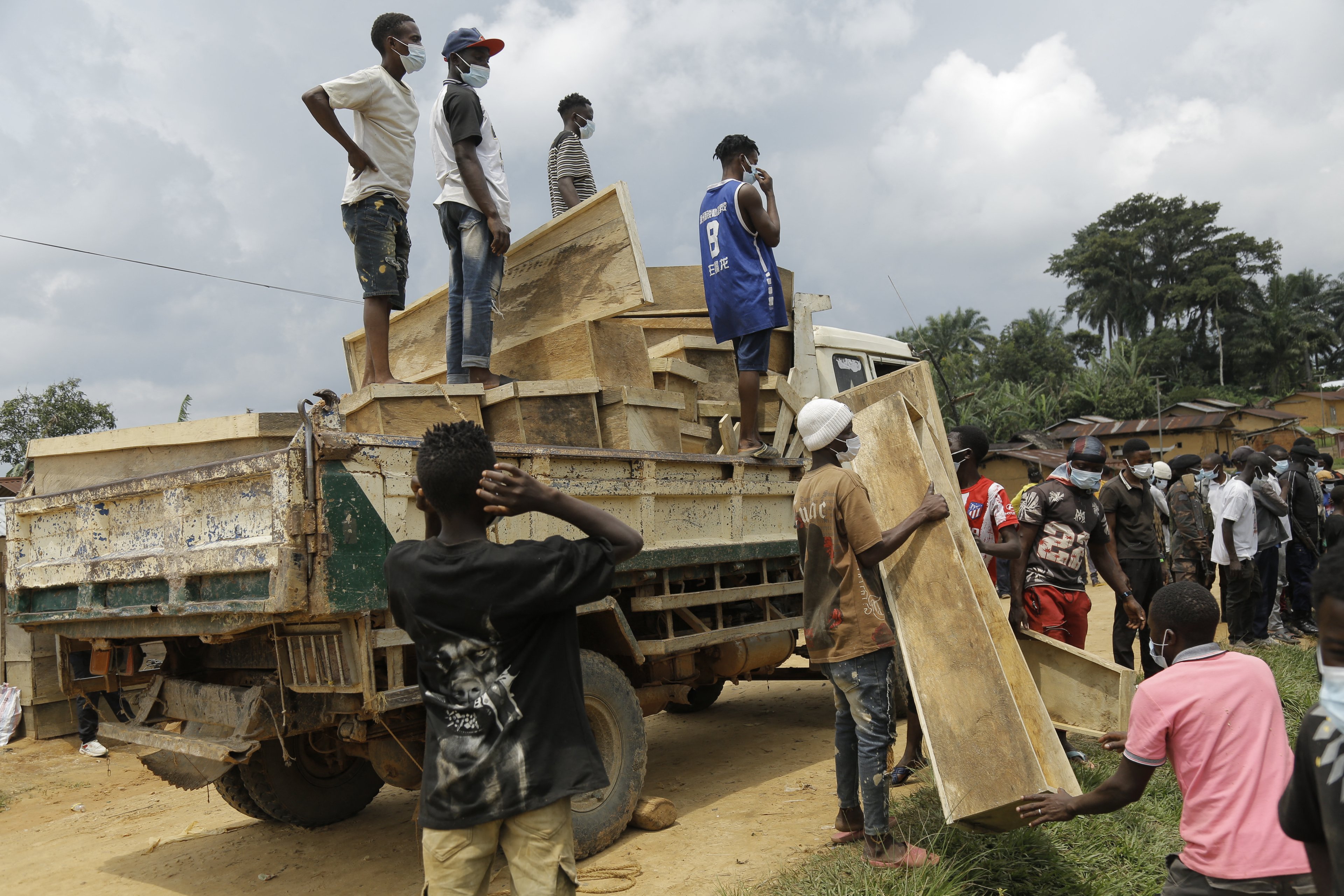 Dois acidentes de barco deixam ao menos 193 mortos e dezenas de desaparecidos no Congo