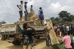 Imagem referente à matéria: Dois acidentes de barco deixam ao menos 193 mortos e dezenas de desaparecidos no Congo