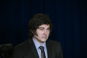 Milei apresenta reforma do Código Penal com 'Tolerância Zero' na Argentina