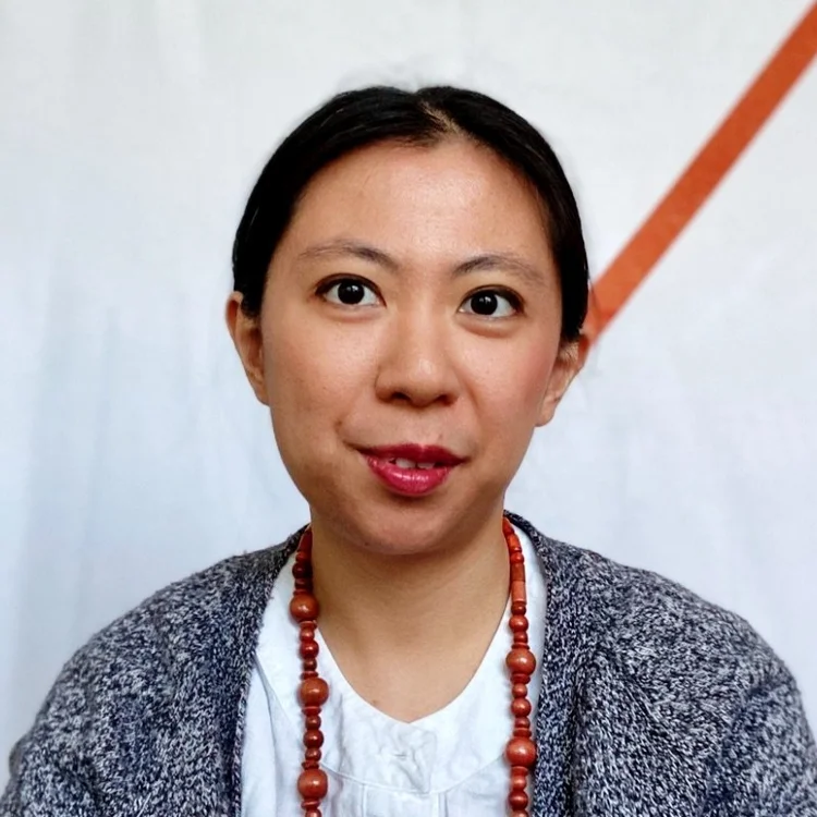 Baobao Zhang, professora de política de IA na Universidade de Syracuse (Fonte: LinkedIn | Reprodução)