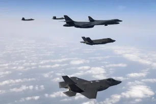 Imagem referente à matéria: Em meio a escalada de tensão com Venezuela, governo Trump envia dez caças F-35 ao Caribe