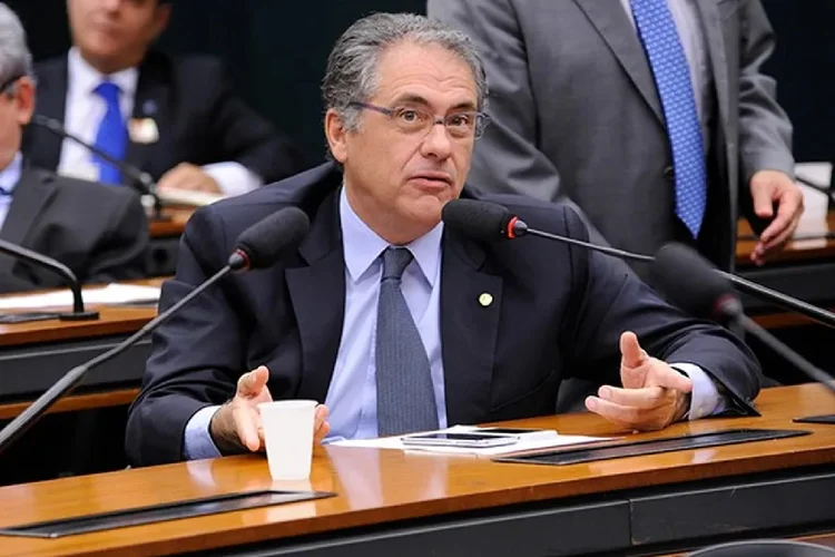 Deputado Carlos Zarattini, relator da MP alternativa ao IOF (Câmara dos Deputados/Divulgação)