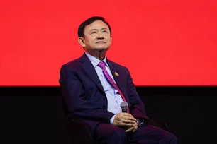 Imagem referente à matéria: Ex-primeiro-ministro da Tailândia, Thaksin Shinawatra, é condenado a um ano de prisão