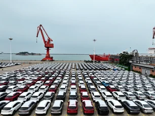 Imagem referente à matéria: México planeja aumentar para 50% tarifas sobre carros fabricados na Ásia