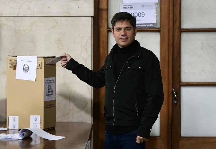 Axel Kicillof: governador promete fortalecer o peronismo e construir um plano para se preparar para uma possível candidatura à presidência em 2027 (STRINGER/AFP via Getty Images)
