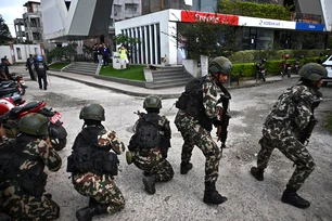 Imagem referente à matéria: Nepal: protestos no país deixaram 51 mortos e mais de 12 mil presos foragidos