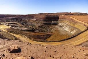 Imagem referente à matéria: Mineradora australiana sobe 97% no trimestre com tensão entre China e EUA