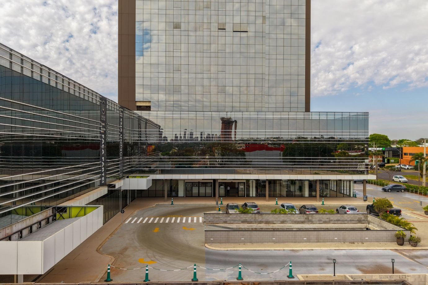 Venda de ativos de saúde em Maringá atrai operadores hospitalares e investidores