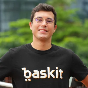 Executivo de 30 anos deixa emprego em multinacional e lucra US$ 5,5 mi com startup na Ásia