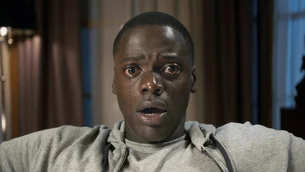 Os 5 melhores filmes e séries para maratonar no fim de semana