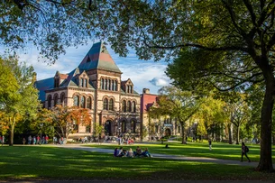 Conheça as 10 faculdades mais caras dos Estados Unidos; custo pode chegar a R$ 502 mil por ano