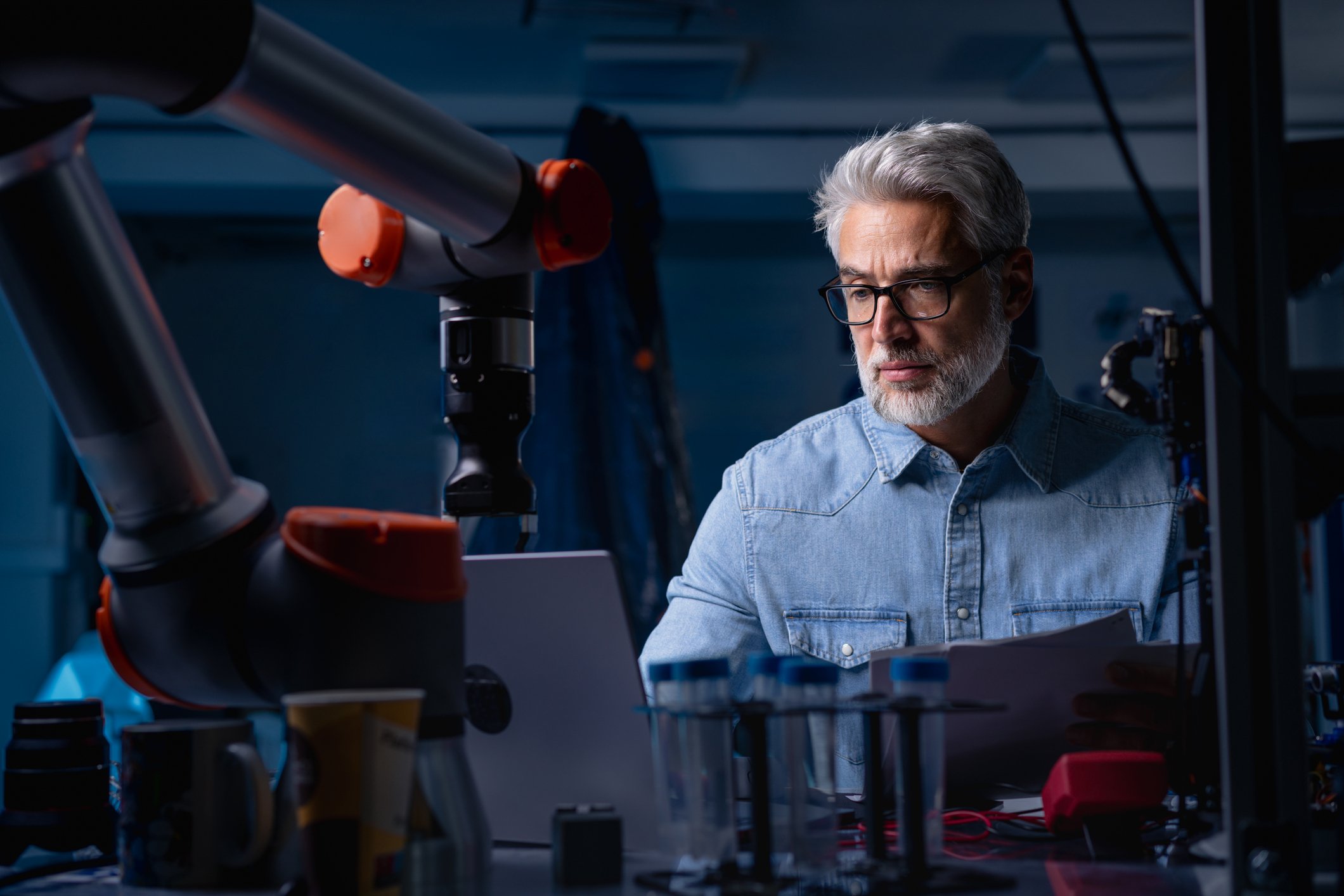 Cientista de pesquisa em IA: conheça profissão que paga mais de R$ 100 mil por ano para iniciantes