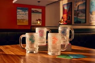 Outback volta com promoção de canecas colecionáveis; veja como conseguir