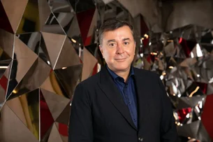 YouTube Shopping inicia operação no Brasil com Mercado Livre e Shopee como parceiros