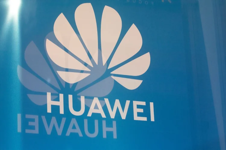 Huawei: empresa aposta em apoio de Pequim para reduzir dependência de chips dos EUA (Ying Tang/NurPhoto/Getty Images)
