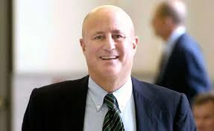 Ron Perelman: Juiz rejeita pedido de bilionário contra seguradoras por supostos danos em obras de arte