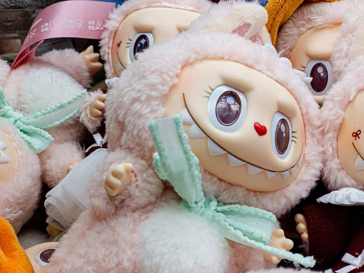 Labubu: boneca 'feia' fez lucro de empresa chinesa crescer 400%  (Sawayasu Tsuji / Colaborador/Getty Images)
