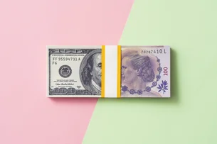 Dólar dispara na Argentina e chega a US$ 1.480 após derrota de Milei