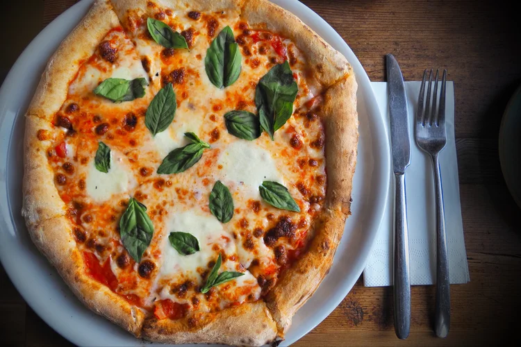 Pizza (Igor Shoshin / 500px/Getty Images)