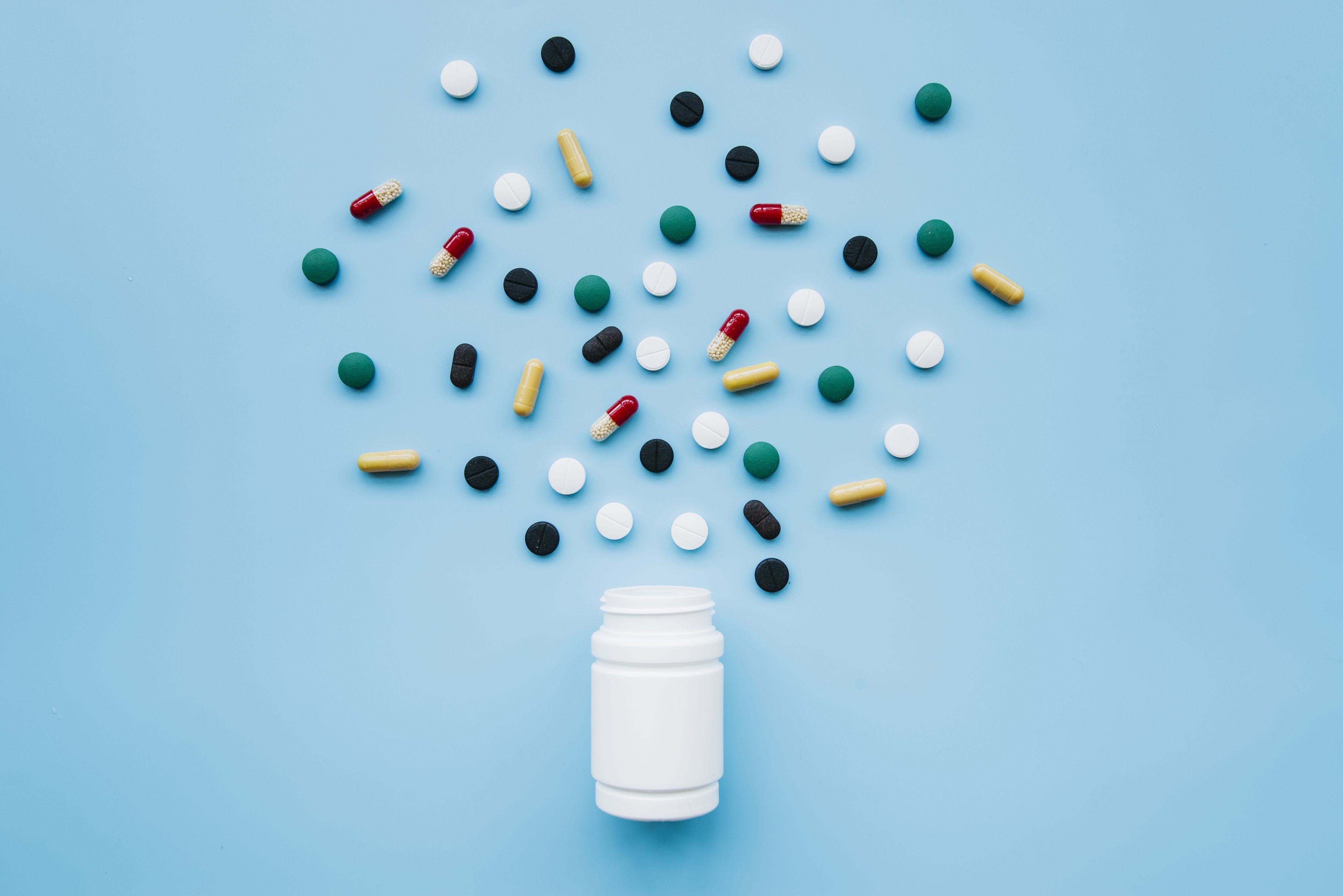 CFM pede que Anvisa revogue prescrição de antibióticos por enfermeiros; entenda caso
