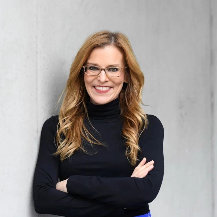 Bianca Schmitz, da ESMT Berlin, vai integrar o corpo docente da nova graduação em Administração da Saint Paul (LinkedIn/Reprodução)